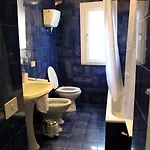 فندق مبيت وإفطار Break And Bed بيرودجا