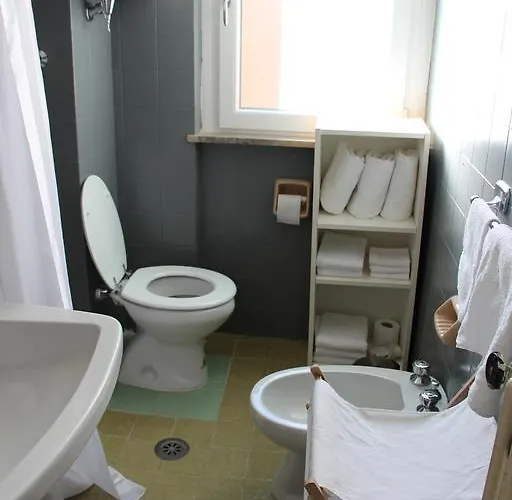 Bed & Breakfast Break And Bed 2*