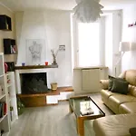 Break And Bed Bed and Breakfast