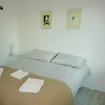 Break And Bed
