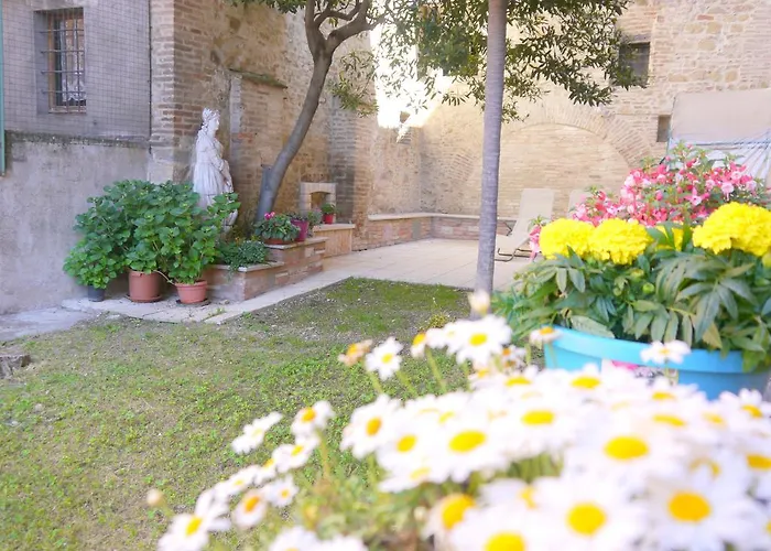 Break And Bed 2* Perúgia