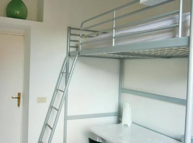 Break And Bed Bed & Breakfast